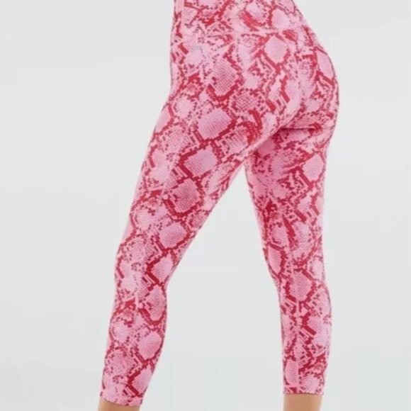 Fabletics Women's Define Powerhold High Waist Capri Persimmon Python Size XL - Picture 2 of 5